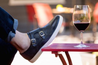 G. Brown leisure shoes